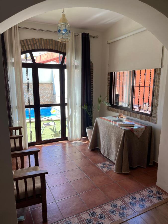 Casa Con Piscina Cerca De Sevilla Exterior foto